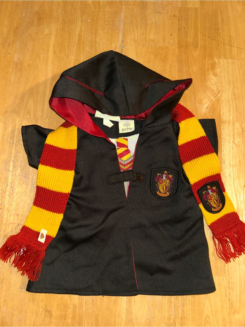 Harry Potter Build A Bear Costume outfit Robe and Scarf Gryffindor